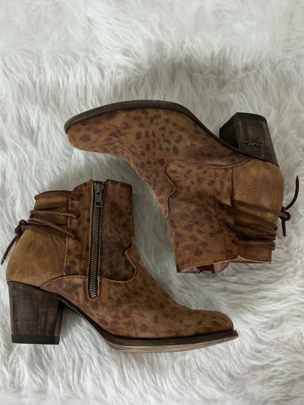 Miss Macie Well I'll Be Brown Leopard Suede Lace Up Back Ankle Boots Western 9B
